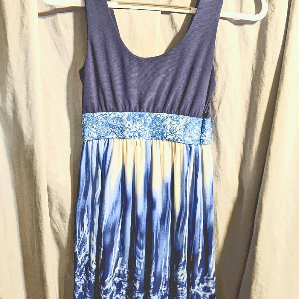 C. Graffiti tie dye casual dress, sz s
